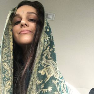 Meet your Posher, Paige